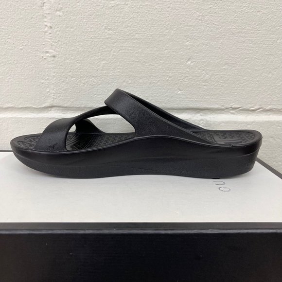 Telic Z-Strap Midnight Black Women's Sandals Flip flops Size M10/W11 - Picture 5 of 10